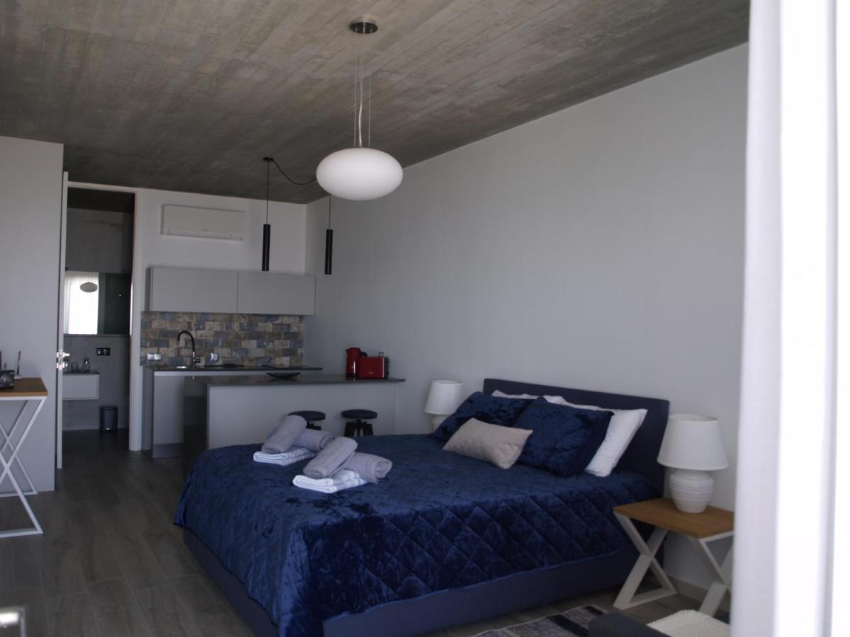 Miros Mare Apartment