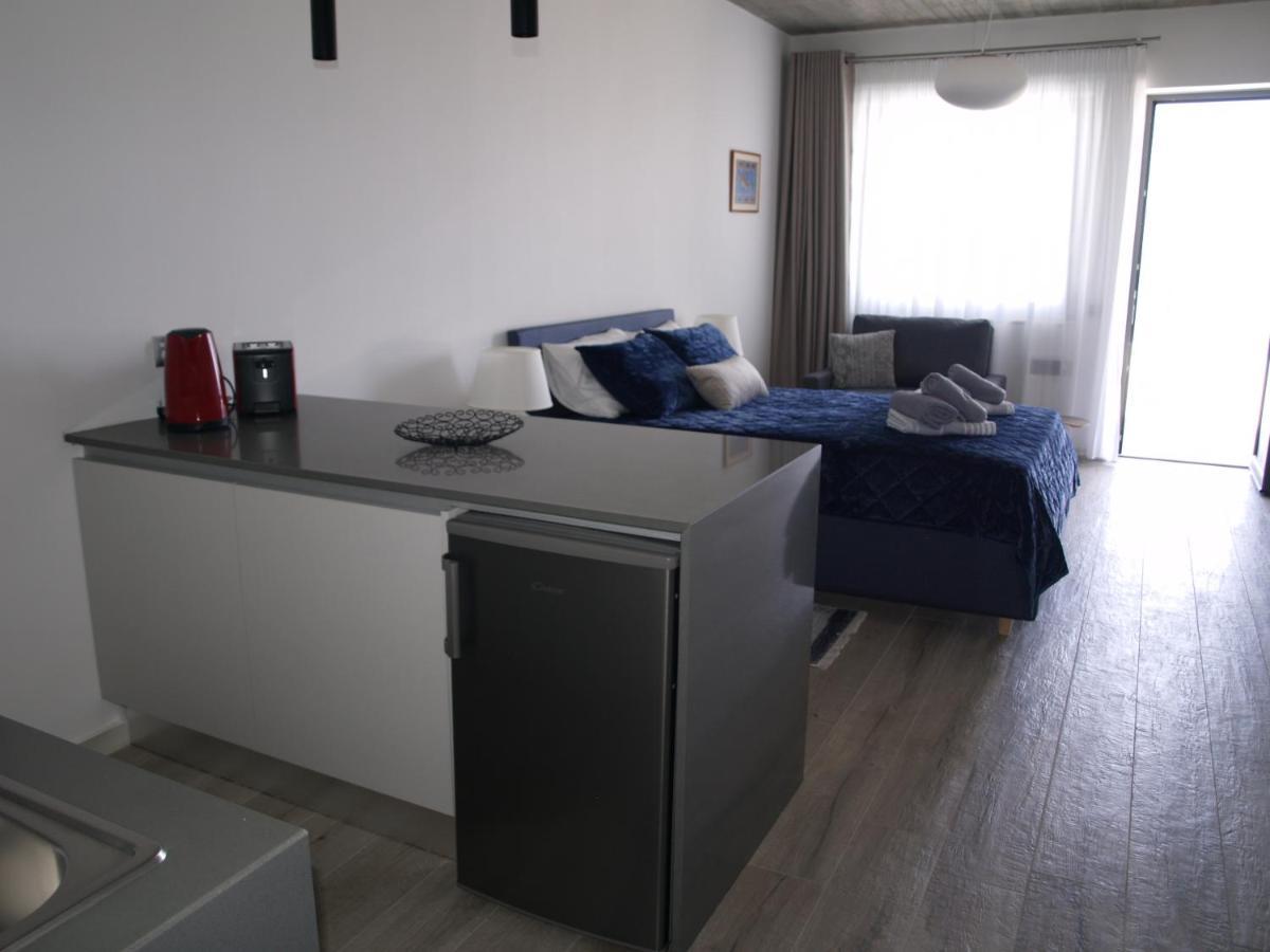 Miros Mare Apartment